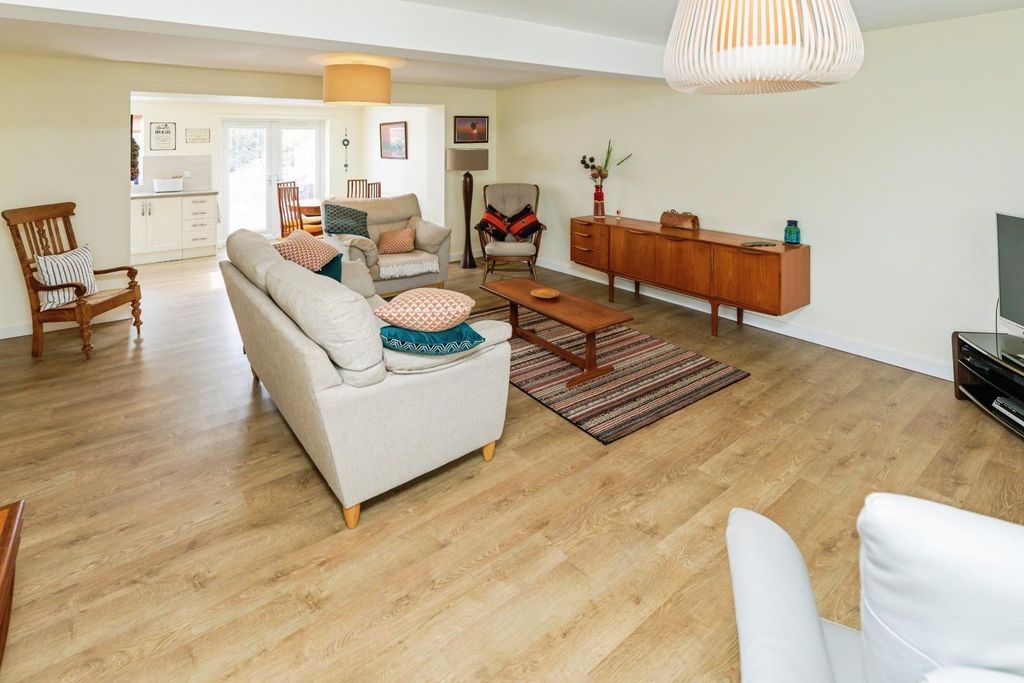 Property photo 3 of 18 2A8A4518.Jpg
