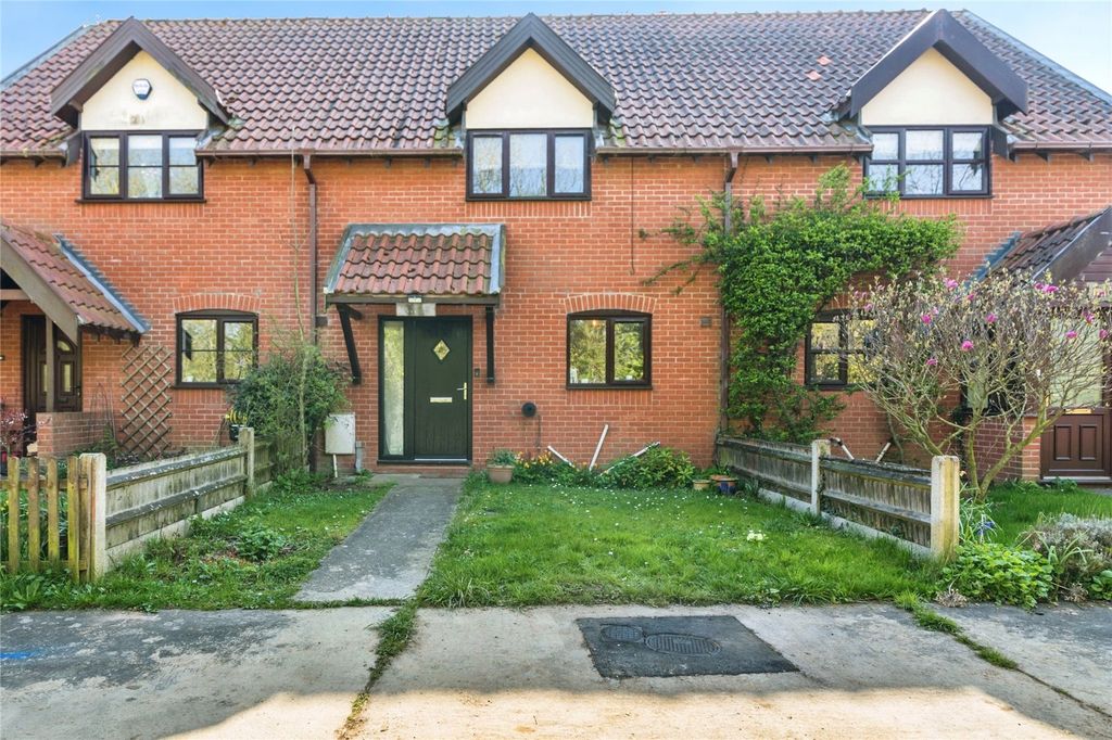 Property photo 1 of 17 Front