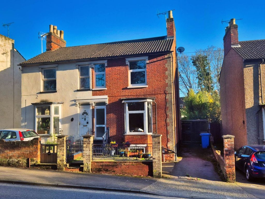 Property photo 1 of 22