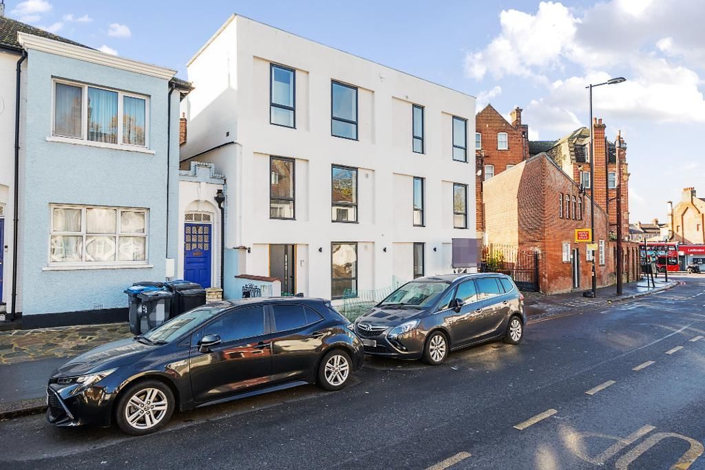 Property photo 1 of 8 Photo 1