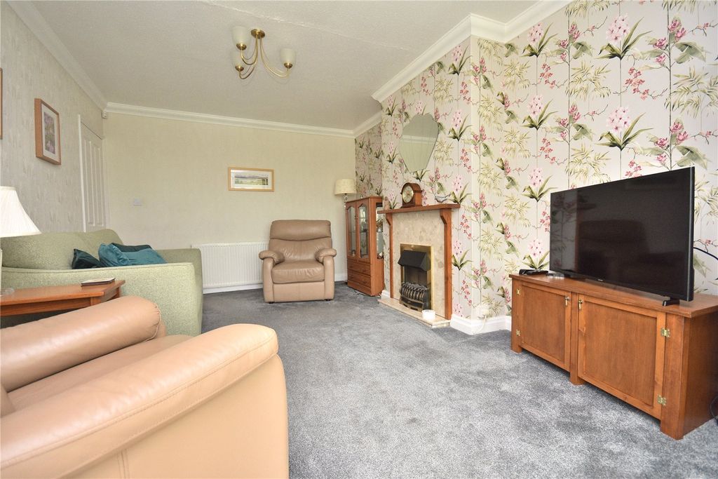Property photo 3 of 16 Picture No. 16