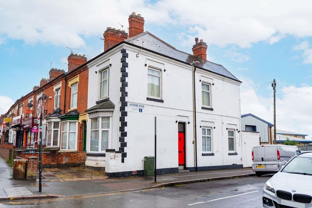 Property photo 1 of 16
