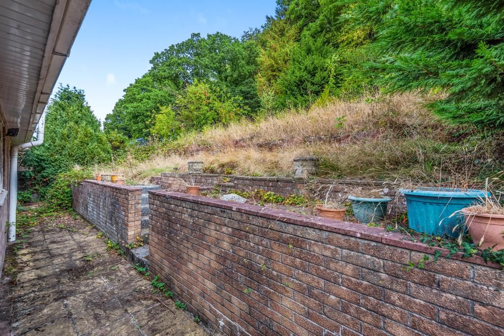 Property photo 2 of 12 External Grounds