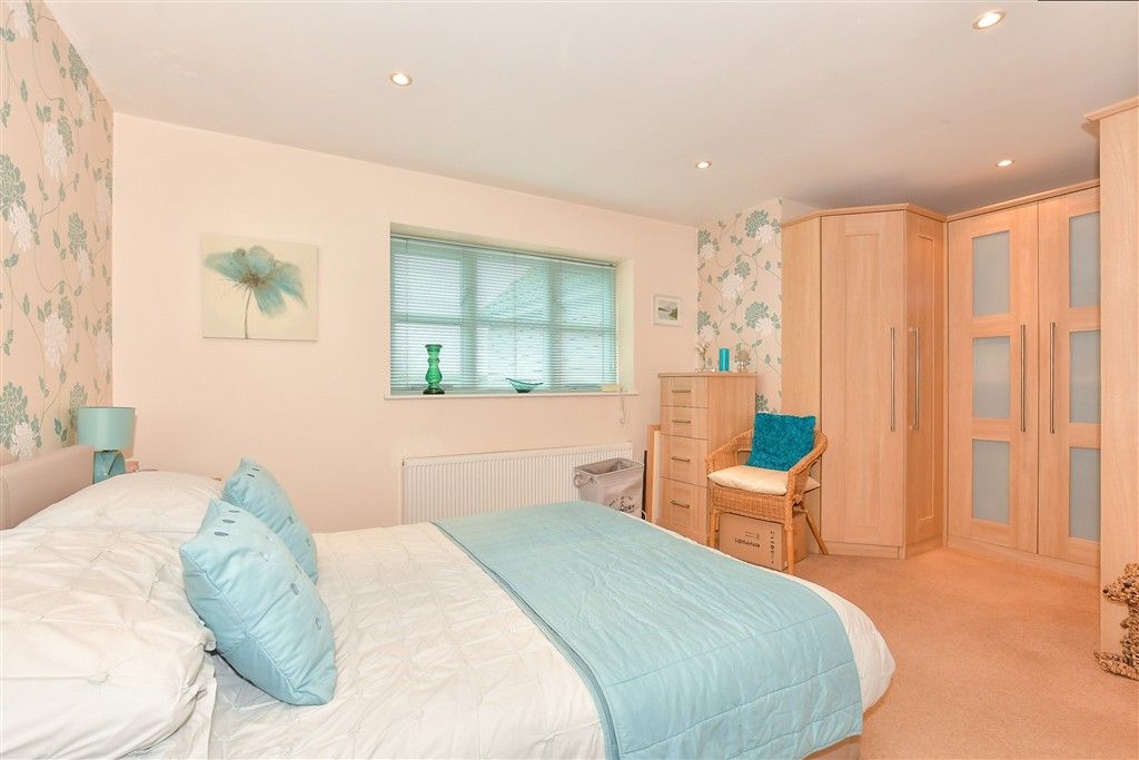 Property photo 2 of 14 Bedroom 1