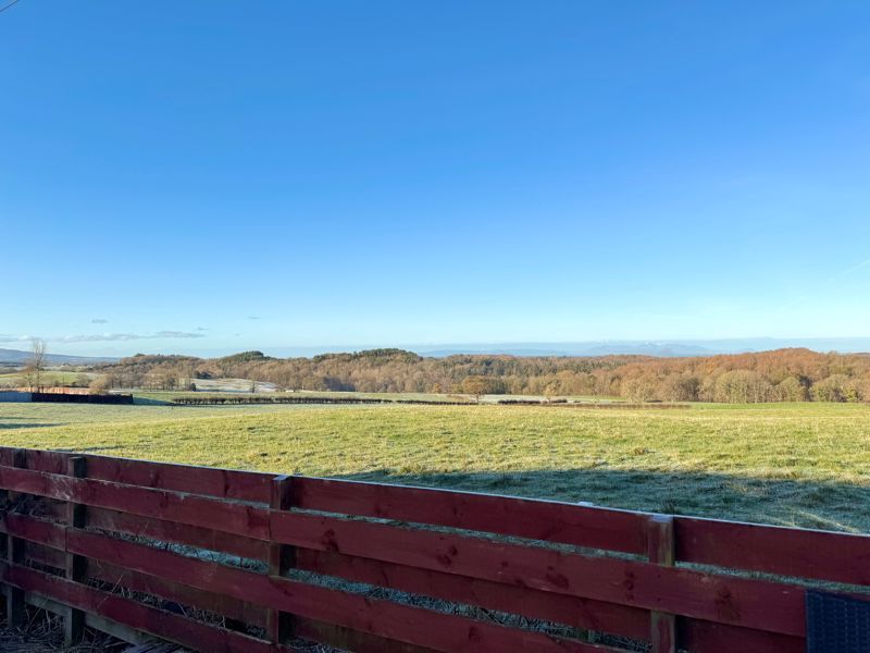 Property photo 2 of 16 Photo 16