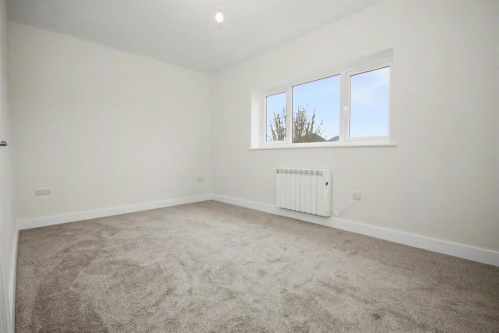 Property photo 2 of 3 Lfk-Rcxti0Qlhi6Zsca45A.Jpg