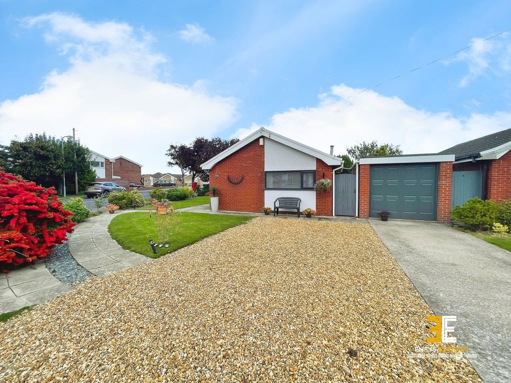 Property photo 1 of 30