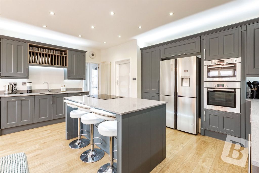 Property photo 2 of 19 Kitchen/Lounge/Diner