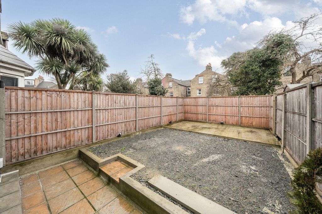 Property photo 2 of 4 Picture No. 02