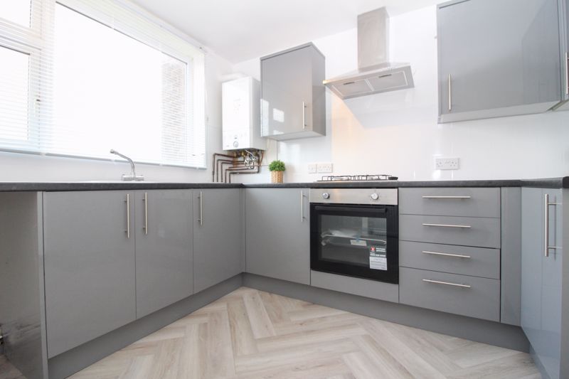 Property photo 1 of 6 Photo 2