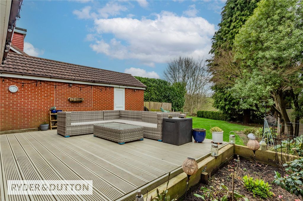 Property photo 3 of 23 Picture No. 25