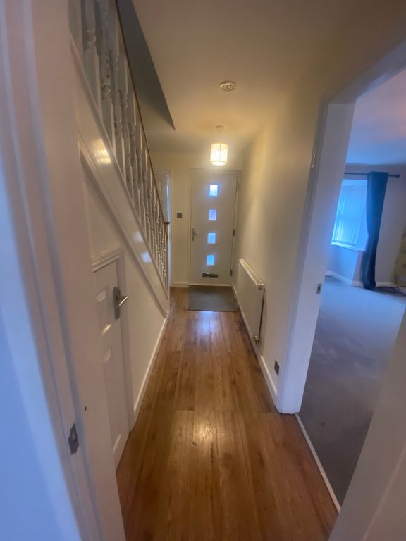 Property photo 2 of 20 Hallway