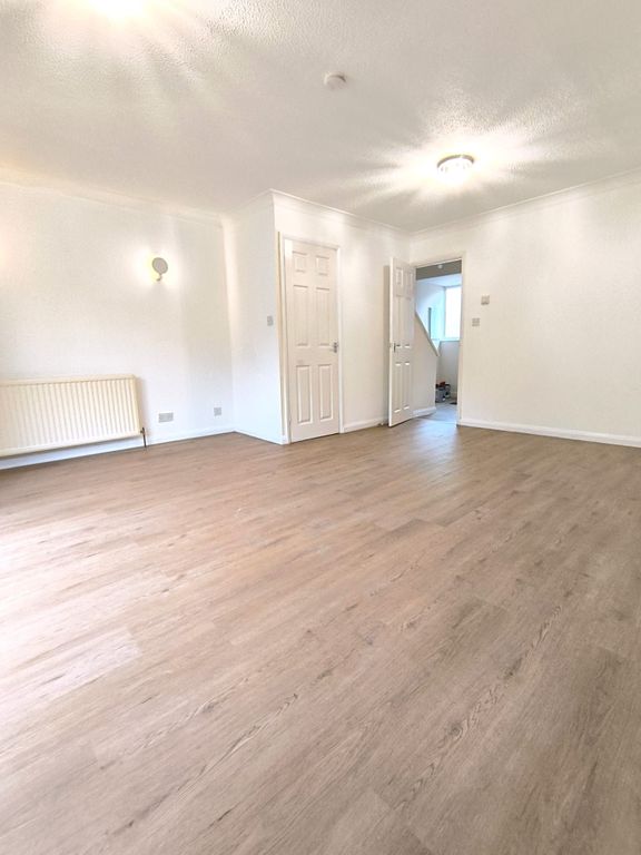 Property photo 3 of 15 Reception Room