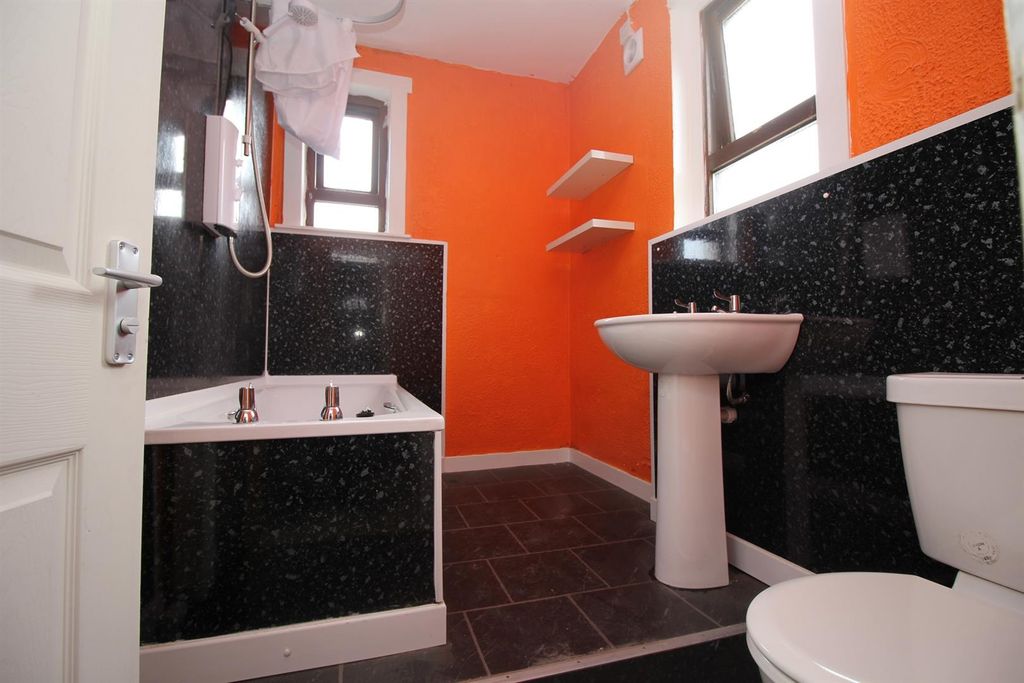 Property photo 3 of 15 5.Jpg