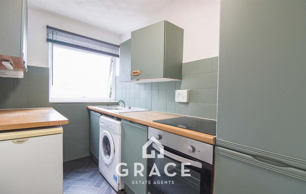 Property photo 2 of 5 1000036010.Jpg