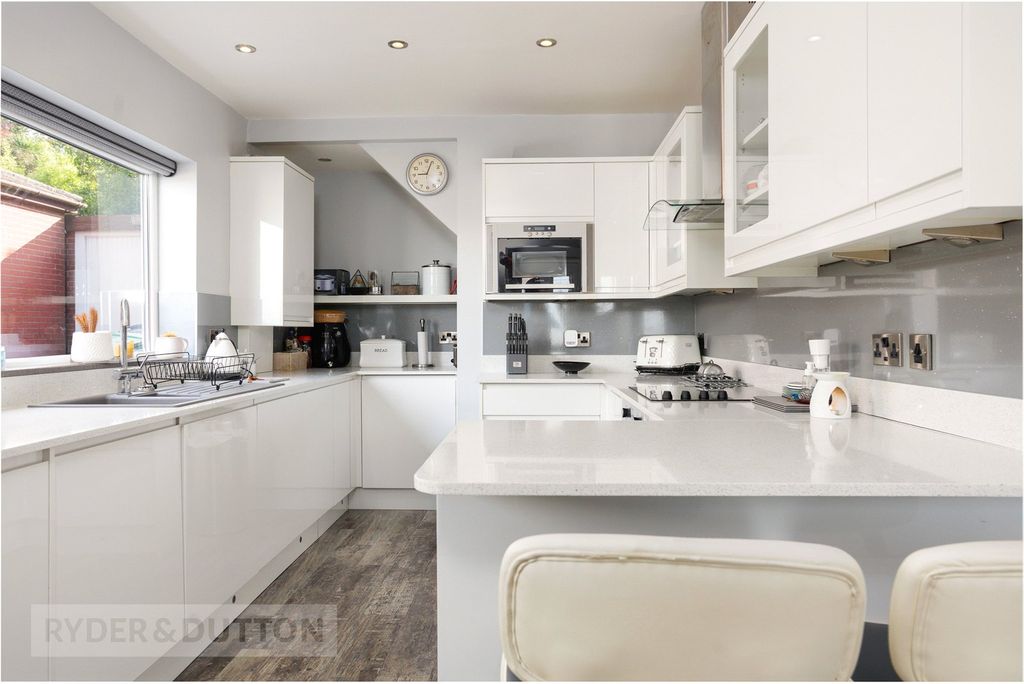 Property photo 2 of 21 Kitchen Diner
