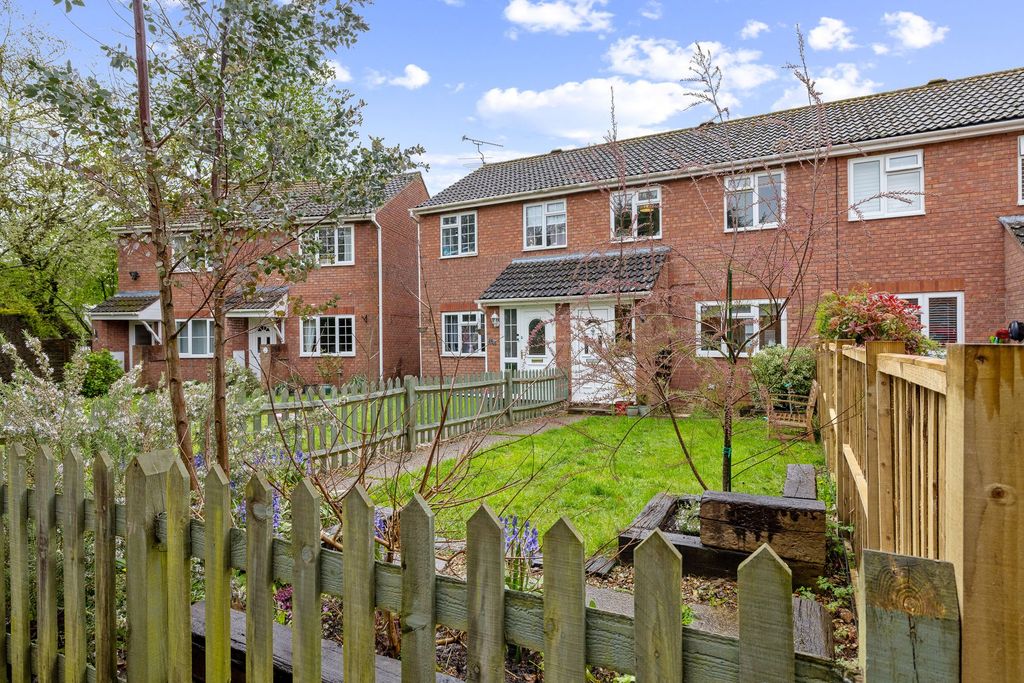Property photo 1 of 21
