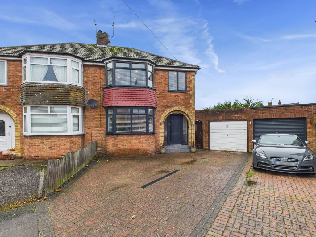 Property photo 1 of 25 4667840