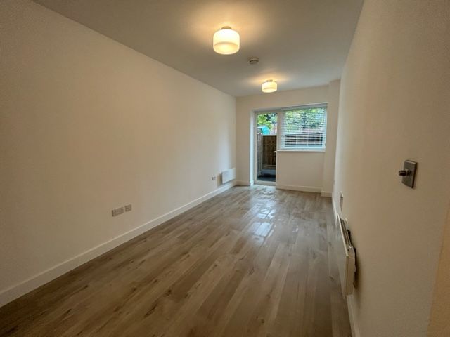 Property photo 3 of 9 Living Room