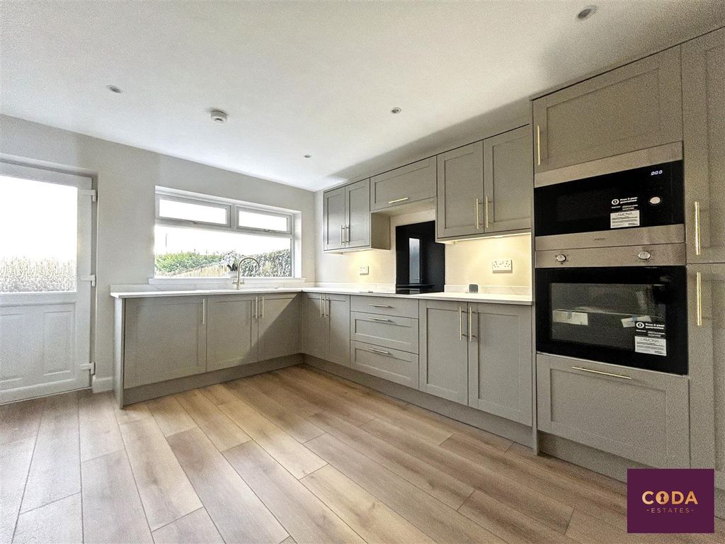 Property photo 2 of 12 Img_1714.Jpg