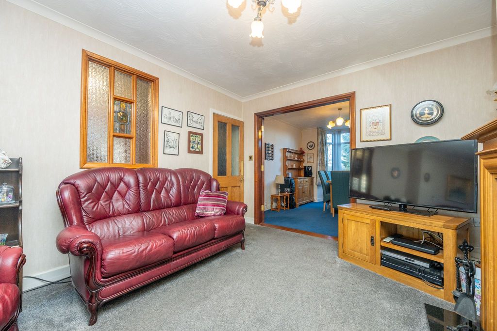 Property photo 3 of 26 Photograph 3