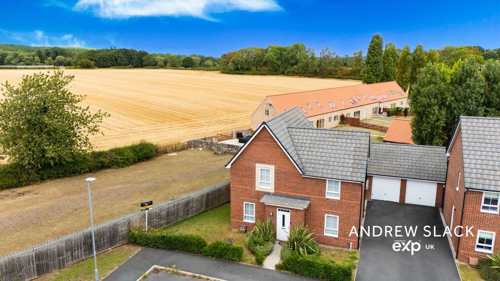 Property photo 1 of 39
