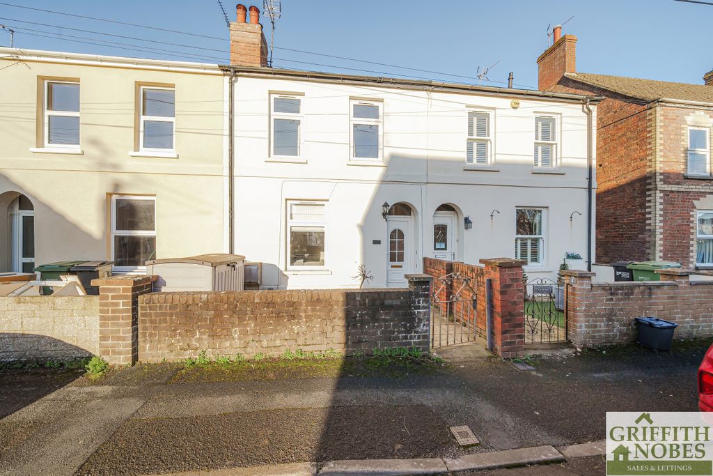 Property photo 1 of 20 Front