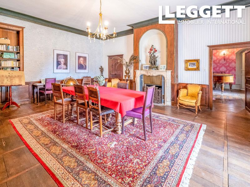 Property photo 3 of 10