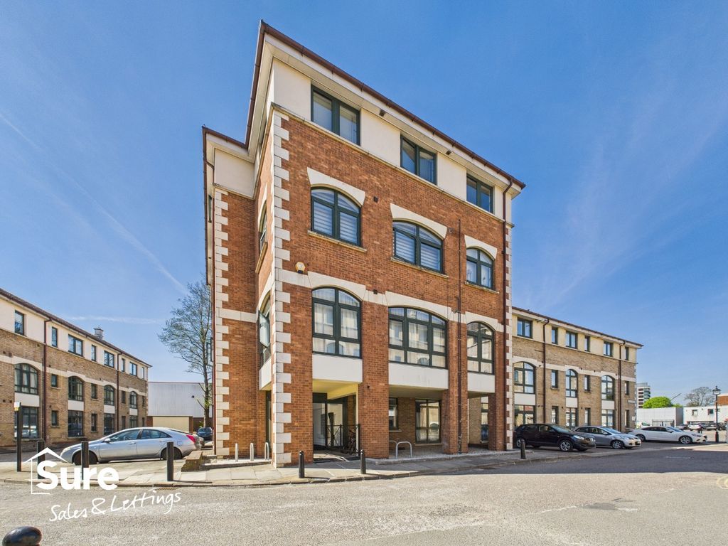 Property photo 1 of 16 1794970