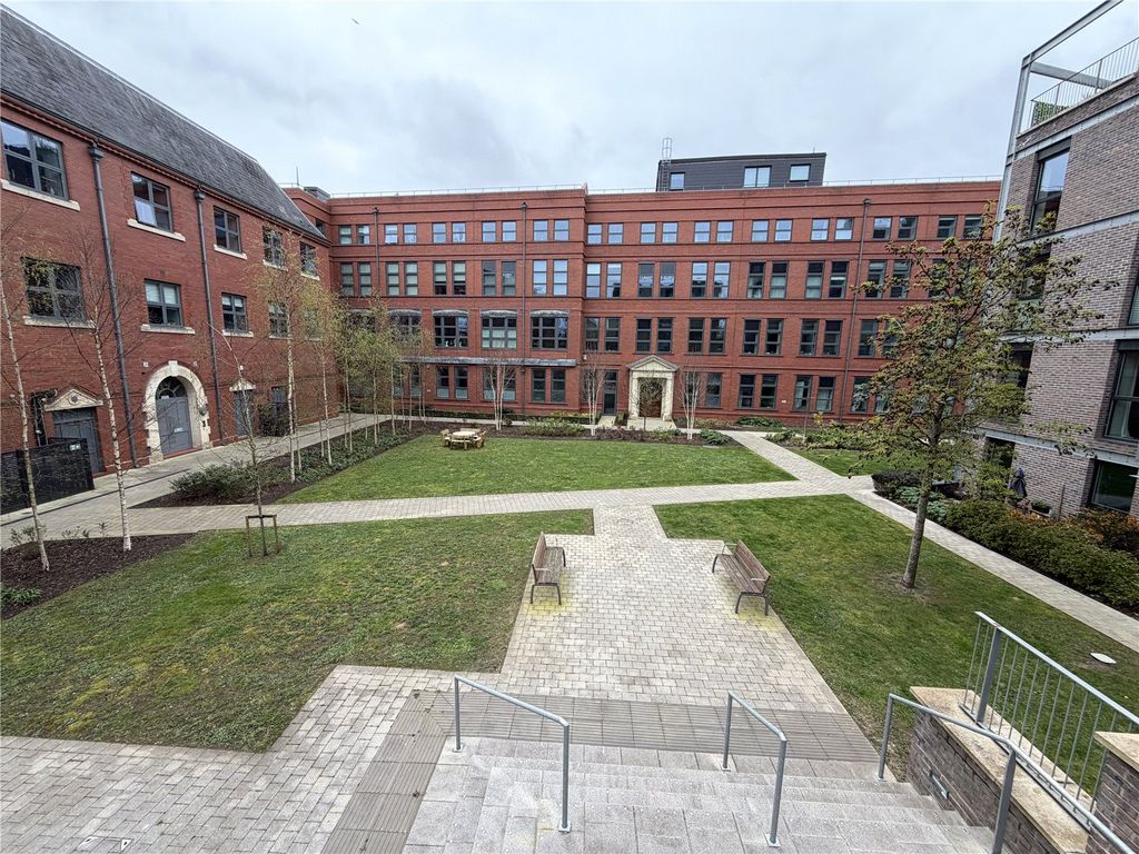 Property photo 1 of 7 Picture No. 12