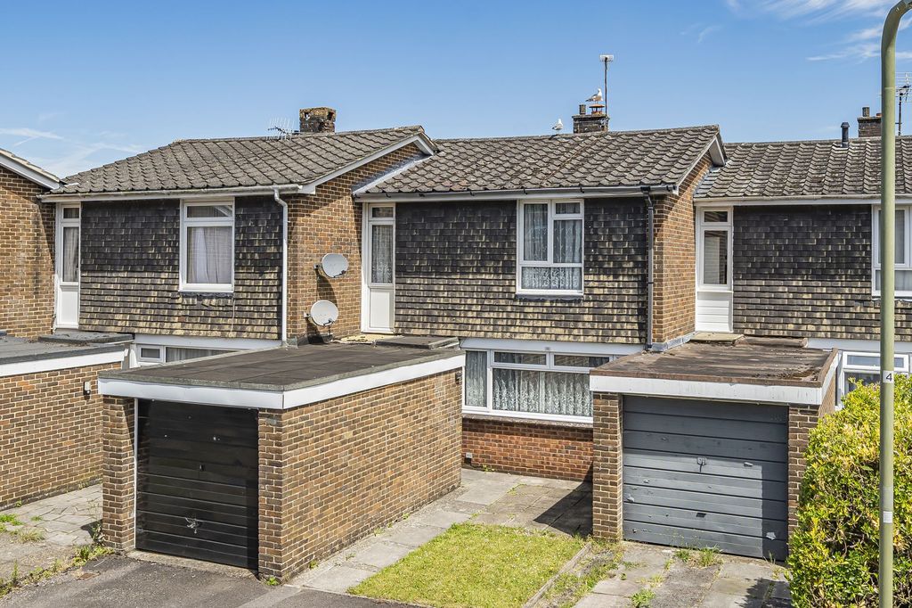 Property photo 1 of 18
