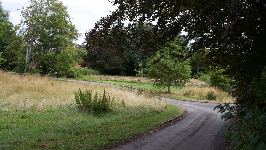 Property photo 3 of 10