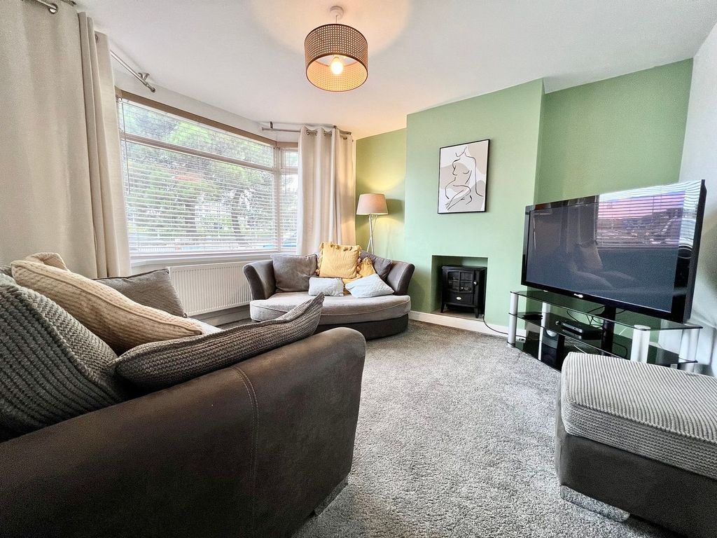 Property photo 3 of 30