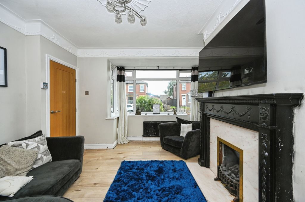 Property photo 3 of 15