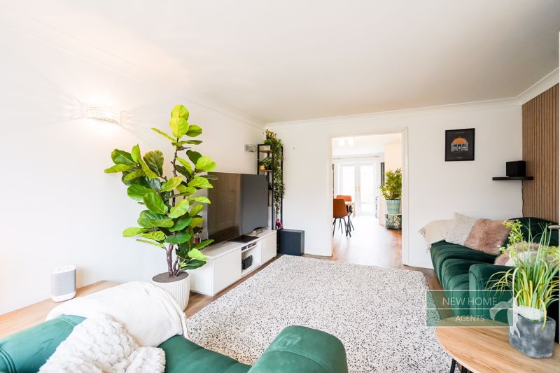 Property photo 2 of 21 Photo 12