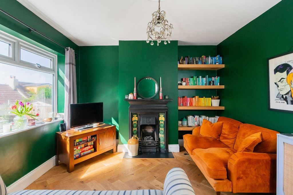 Property photo 1 of 38 0C6Vtn - Living Room D.Jpg