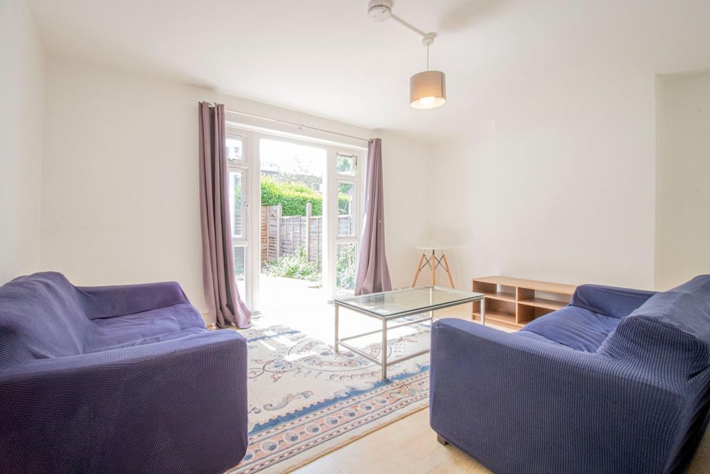 Property photo 2 of 11 2.Jpg