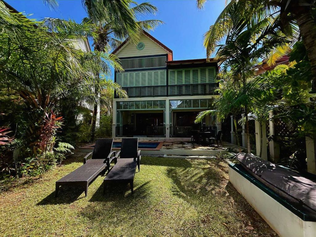 Property photo 3 of 25