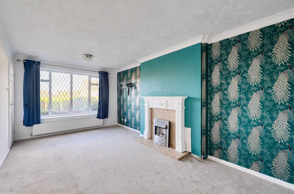 Property photo 3 of 16 1385270-13-692599d58E341.Jpg