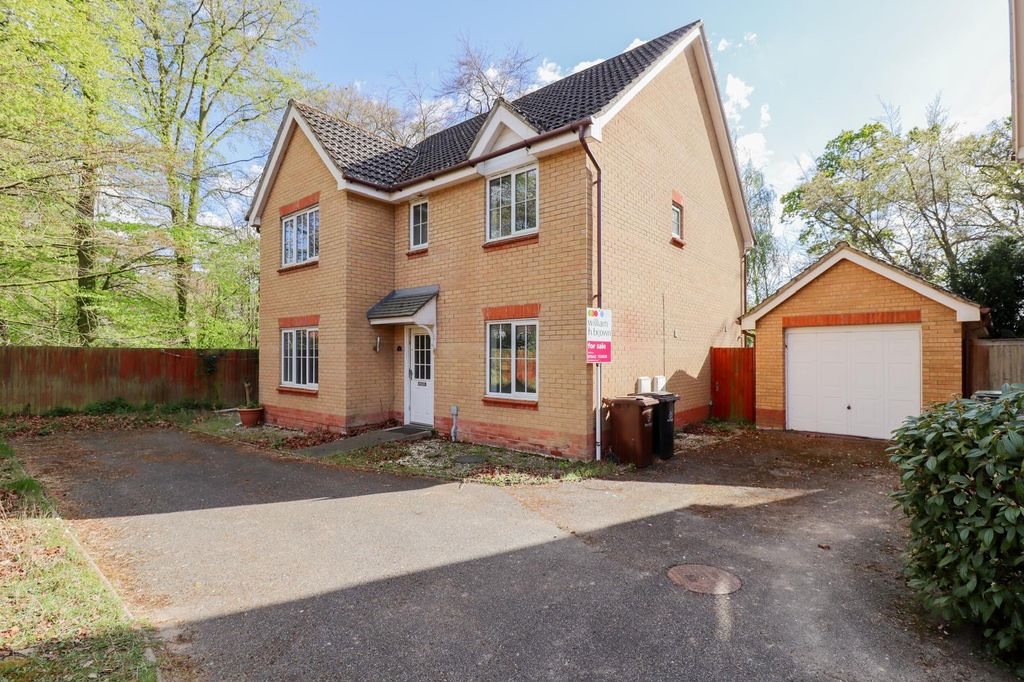 Property photo 1 of 19