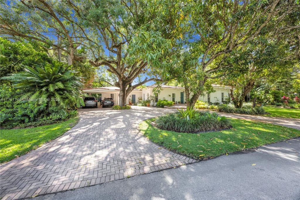 Property photo 3 of 43 <Alttext/>