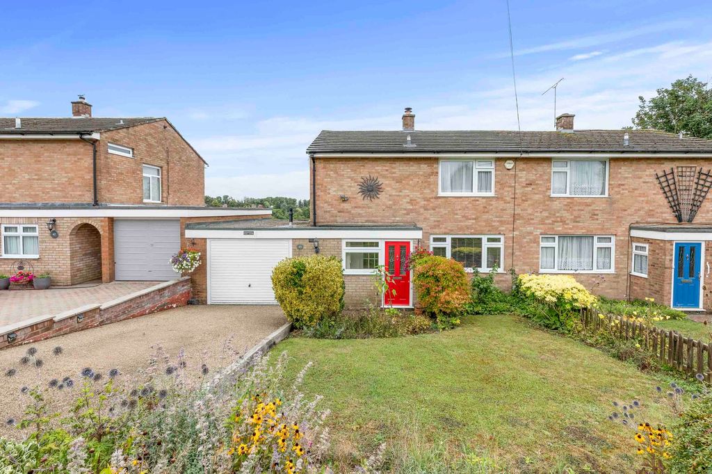 Property photo 2 of 23