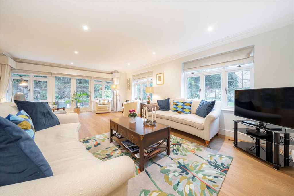 Property photo 3 of 13