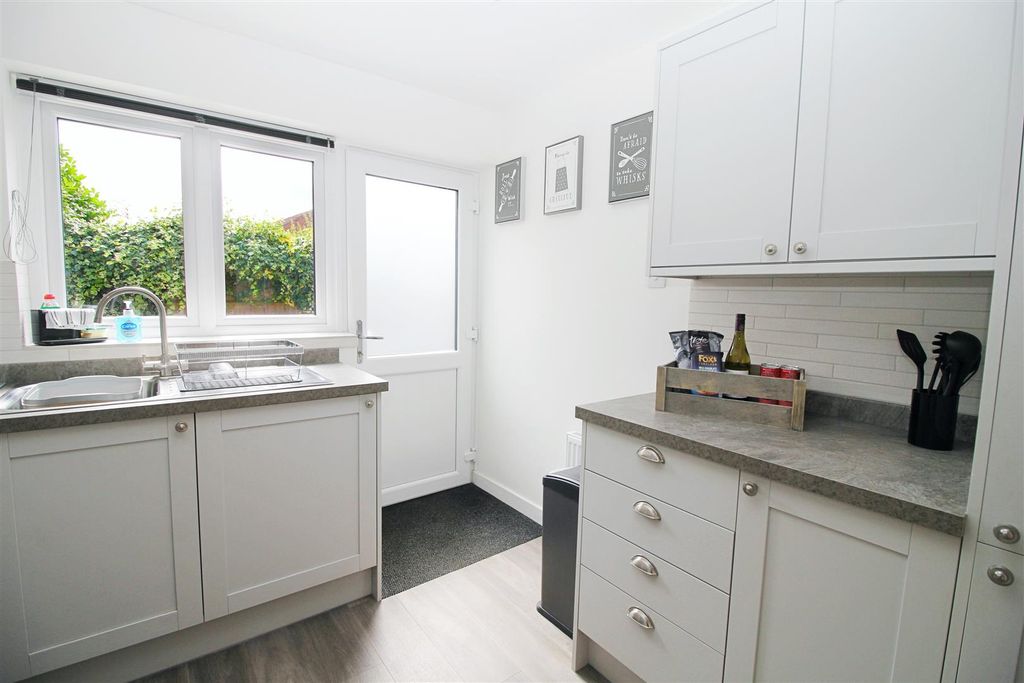 Property photo 3 of 15 3