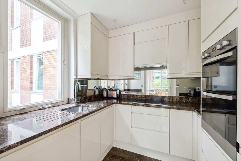 Property photo 2 of 10 Image