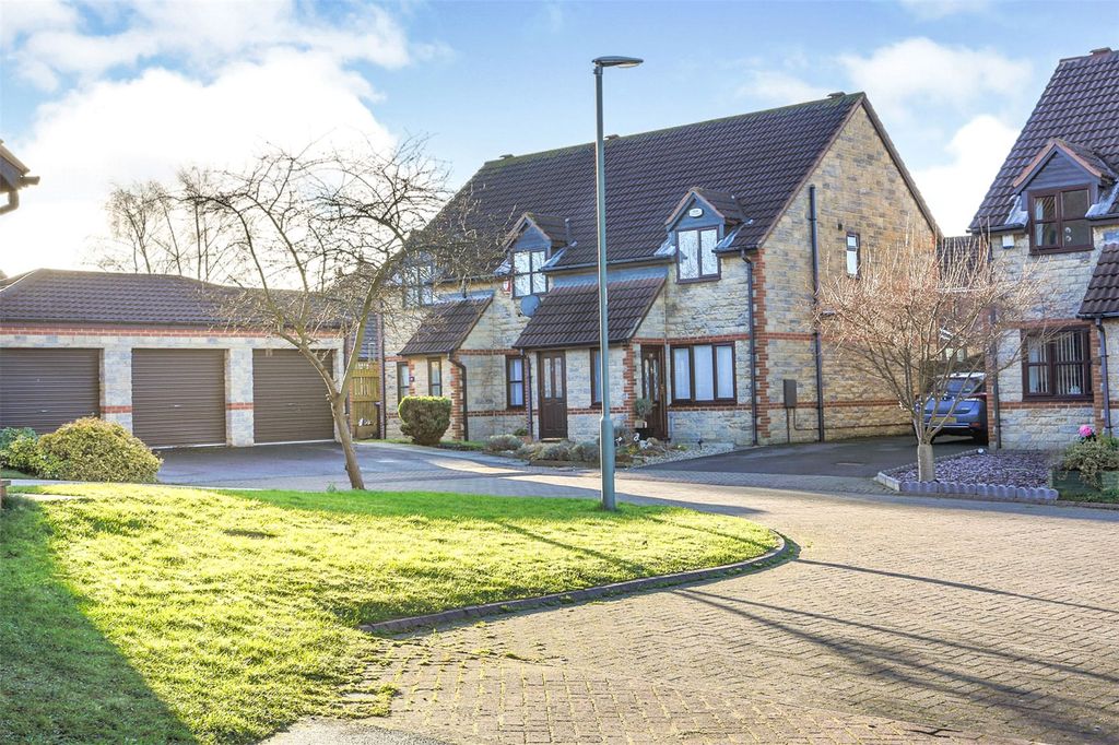 Property photo 2 of 10 Picture No. 06