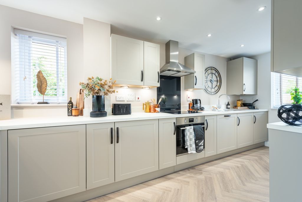 Property photo 2 of 9 BDW Cambs Darwin Bh Stambourne Special Kitchen