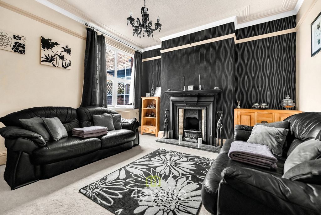 Property photo 2 of 29