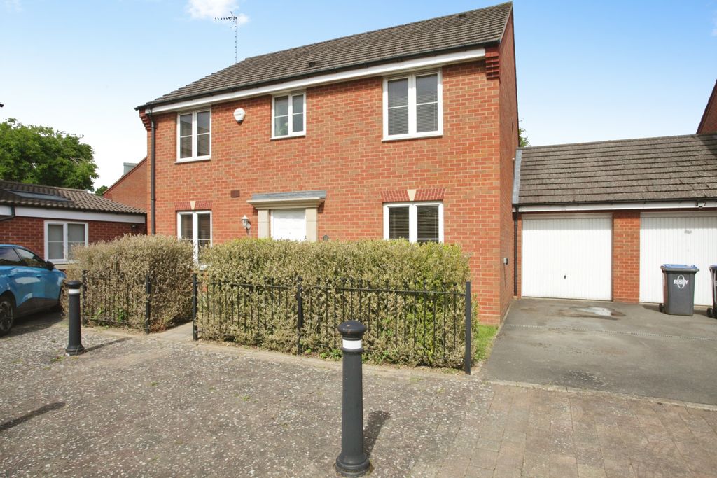 Property photo 1 of 15