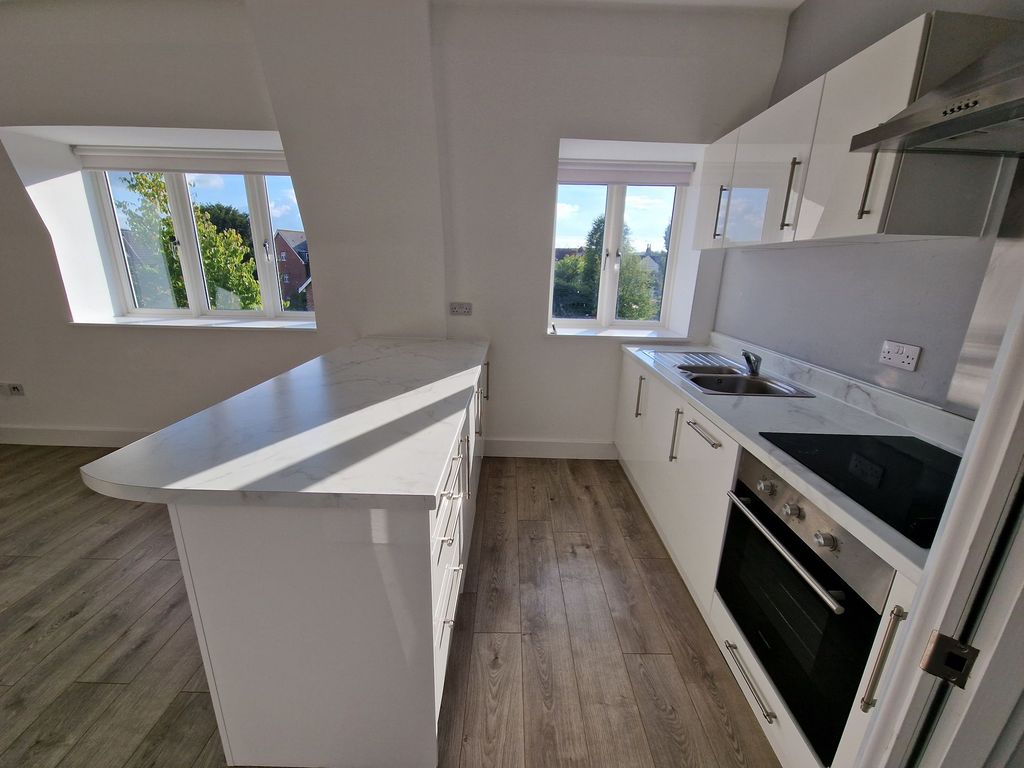 Property photo 2 of 6